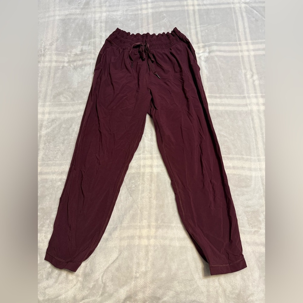 Lululemon joggers